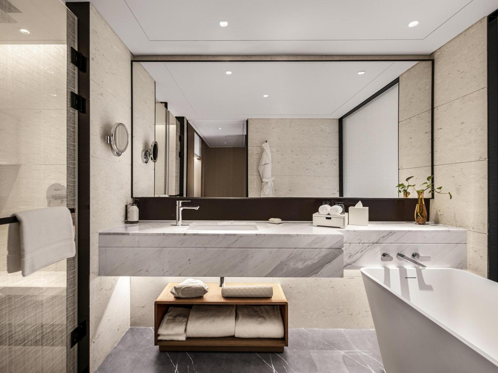 Swiss Select King Room